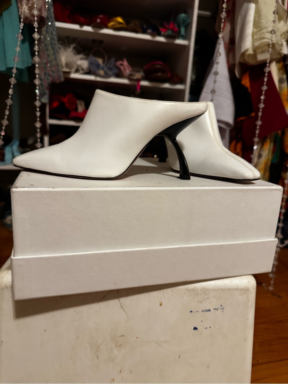 Women’s White Leather Pointed-Toe Mule Heels